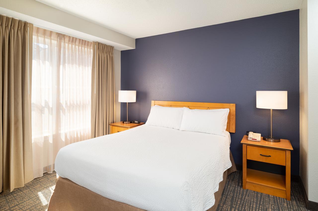Residence Inn Southington Exterior photo