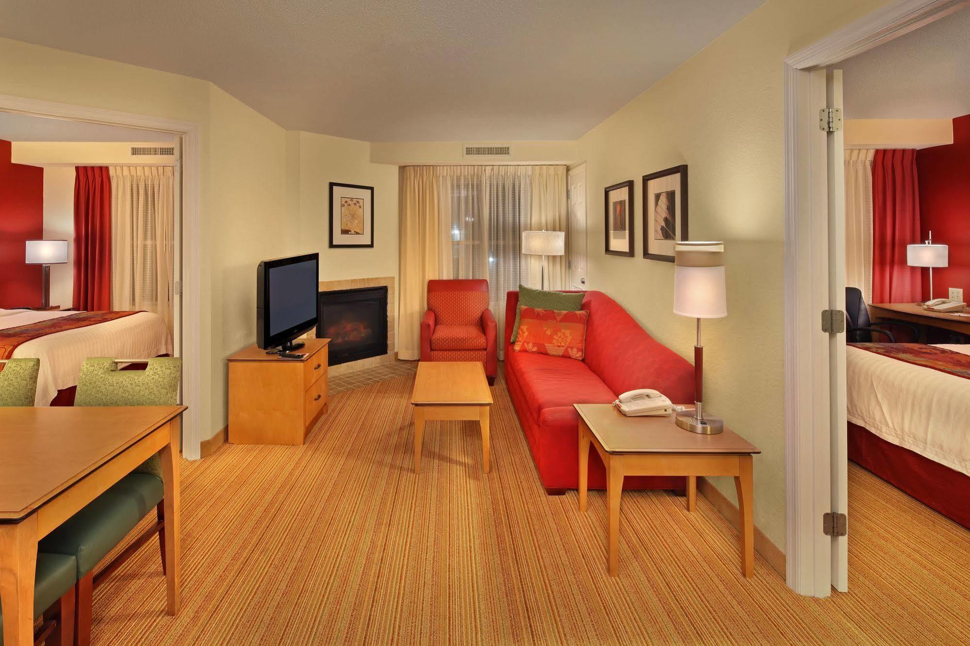 Residence Inn Southington Exterior photo