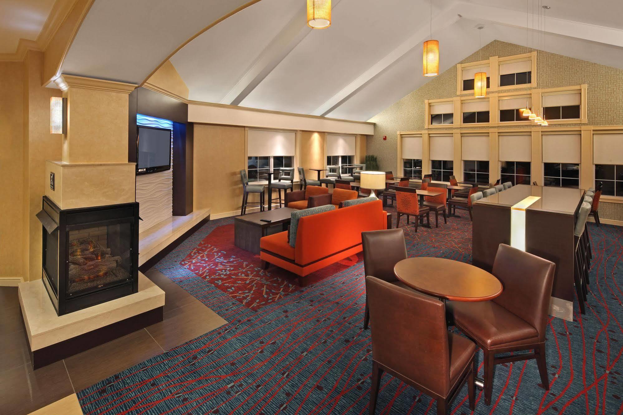 Residence Inn Southington Exterior photo