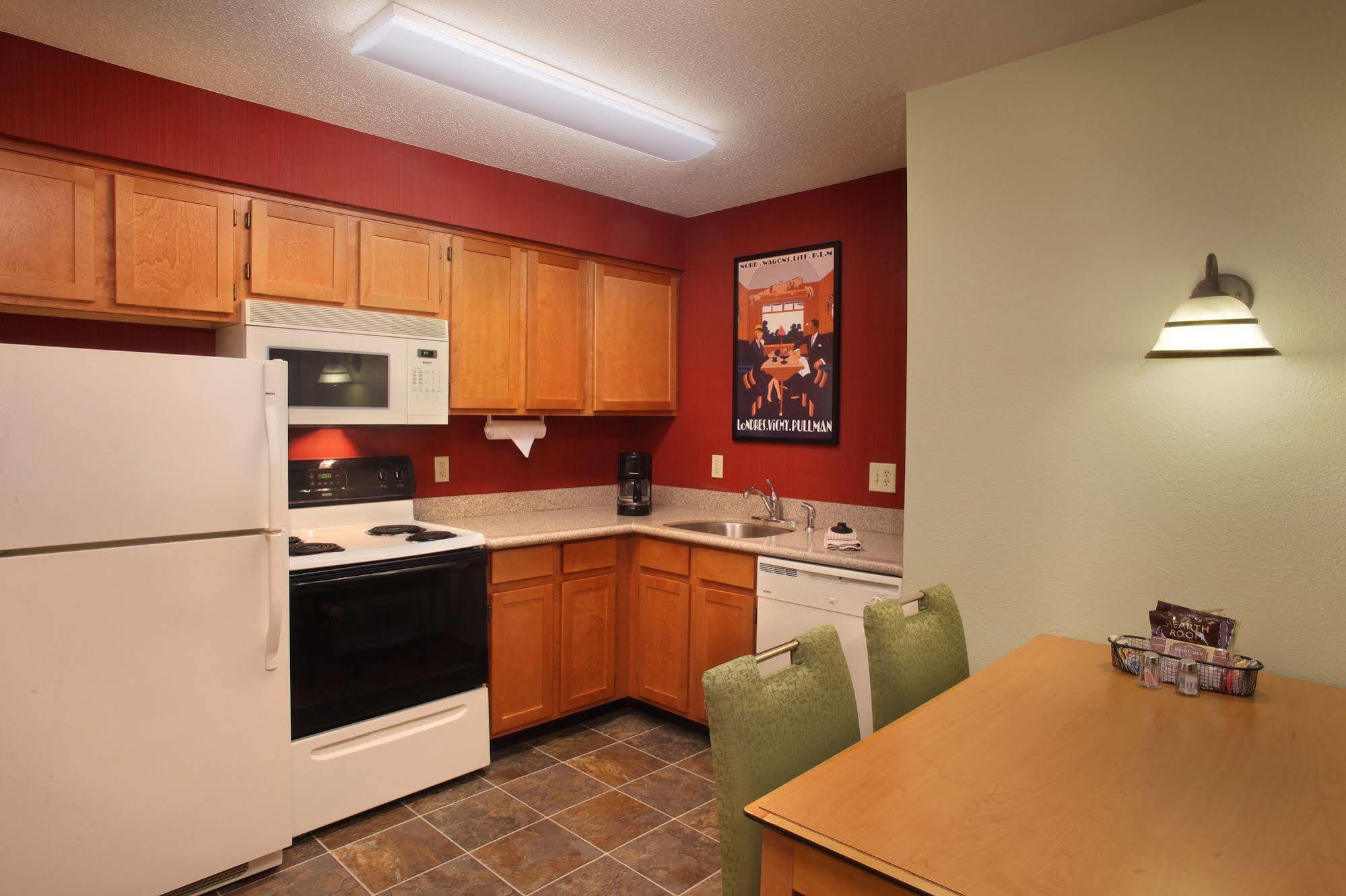 Residence Inn Southington Exterior photo
